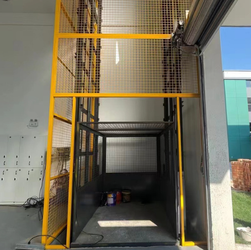 广州导轨式升降机助力物流园破解运输难题